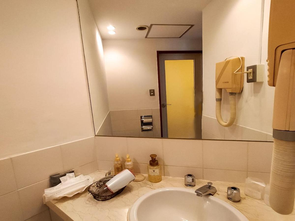 Hotel Posh Ονταγουάρα Εξωτερικό φωτογραφία