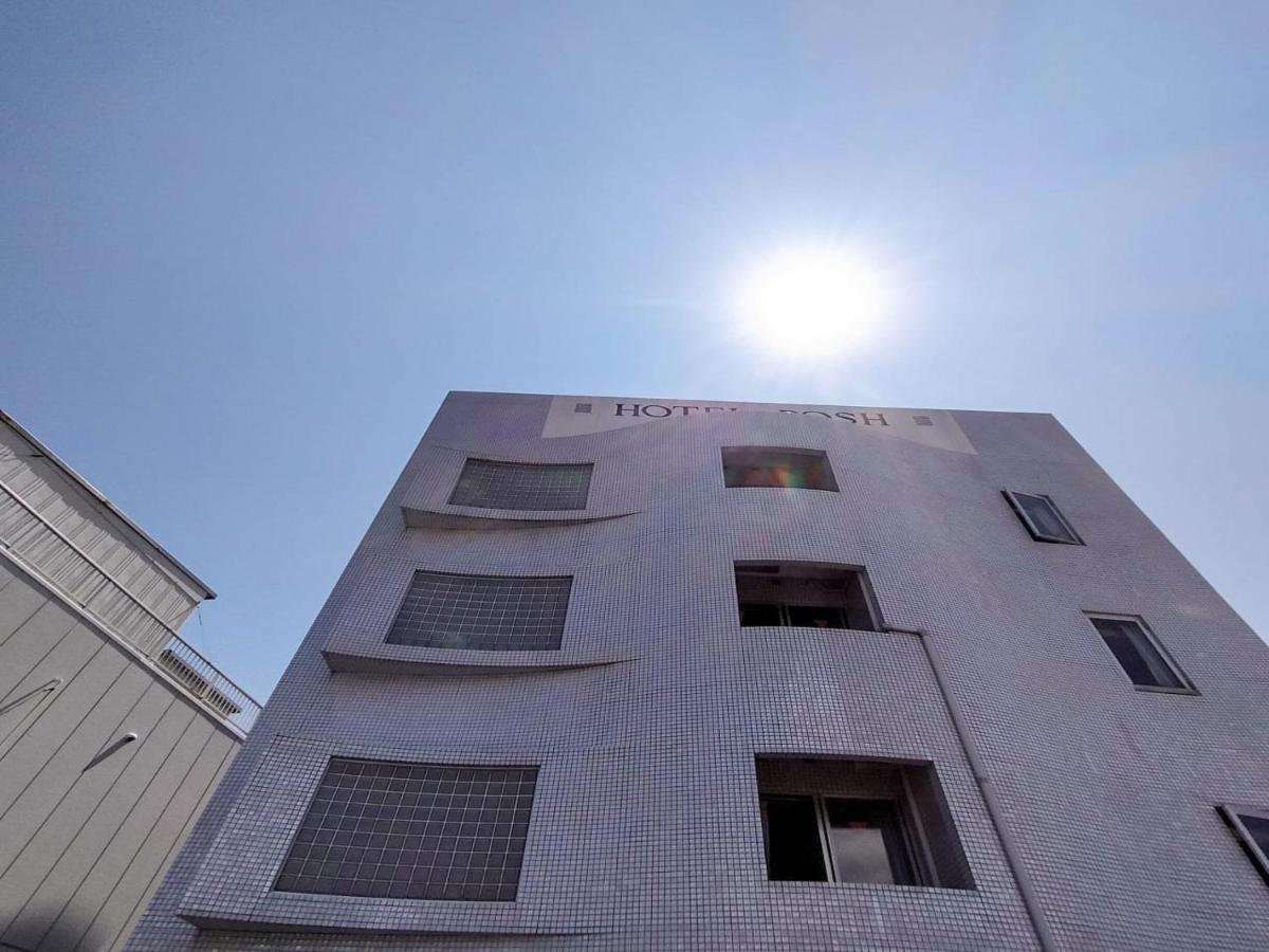 Hotel Posh Ονταγουάρα Εξωτερικό φωτογραφία