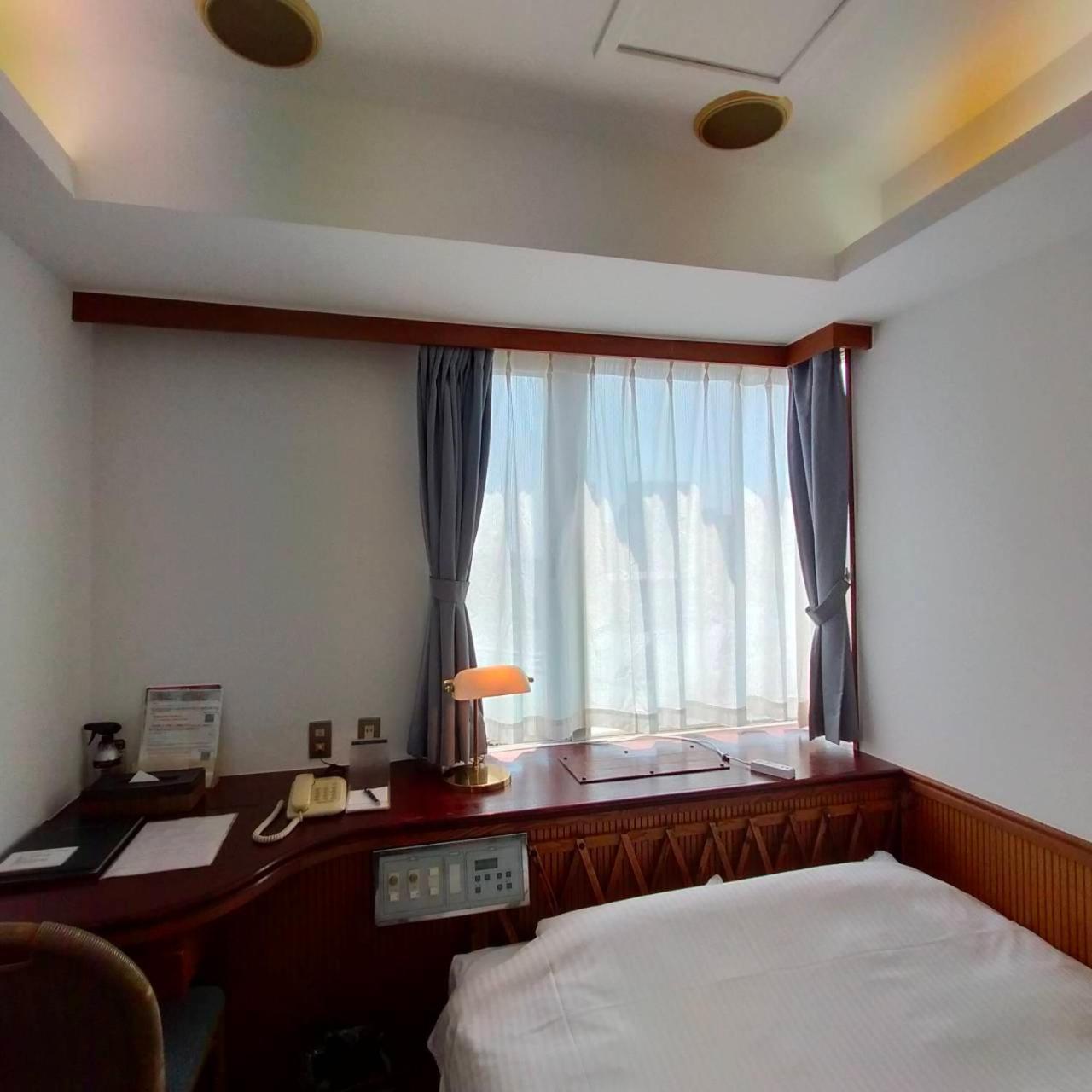 Hotel Posh Ονταγουάρα Εξωτερικό φωτογραφία